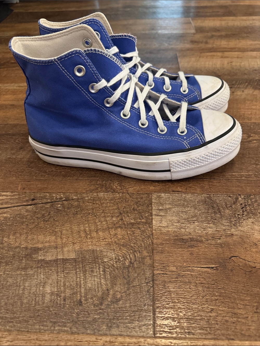 Converse Classic High-Top Canvas Sneakers in Blue - Picture 4 of 5